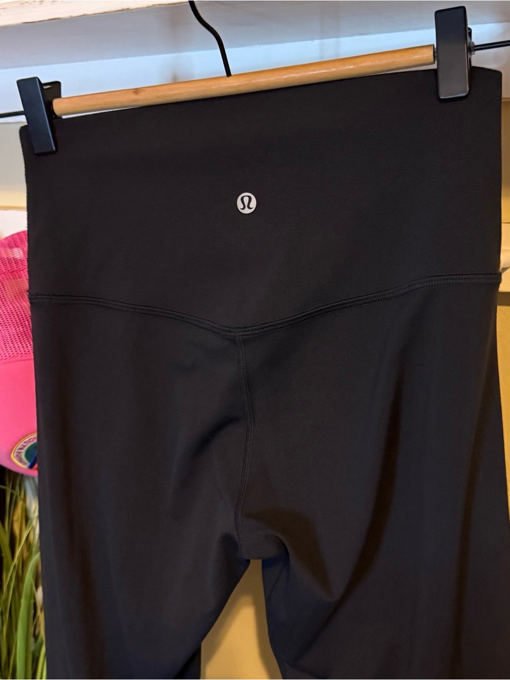 Lululemon Black Align Limited Edition *Cool Black 25” inseam Leggings Size 4 6 🔥